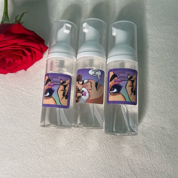 ❤️🔥3 / 30❤️🔥 lash cleansers - Picture 8 of 11